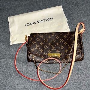 Crossbody with wallet